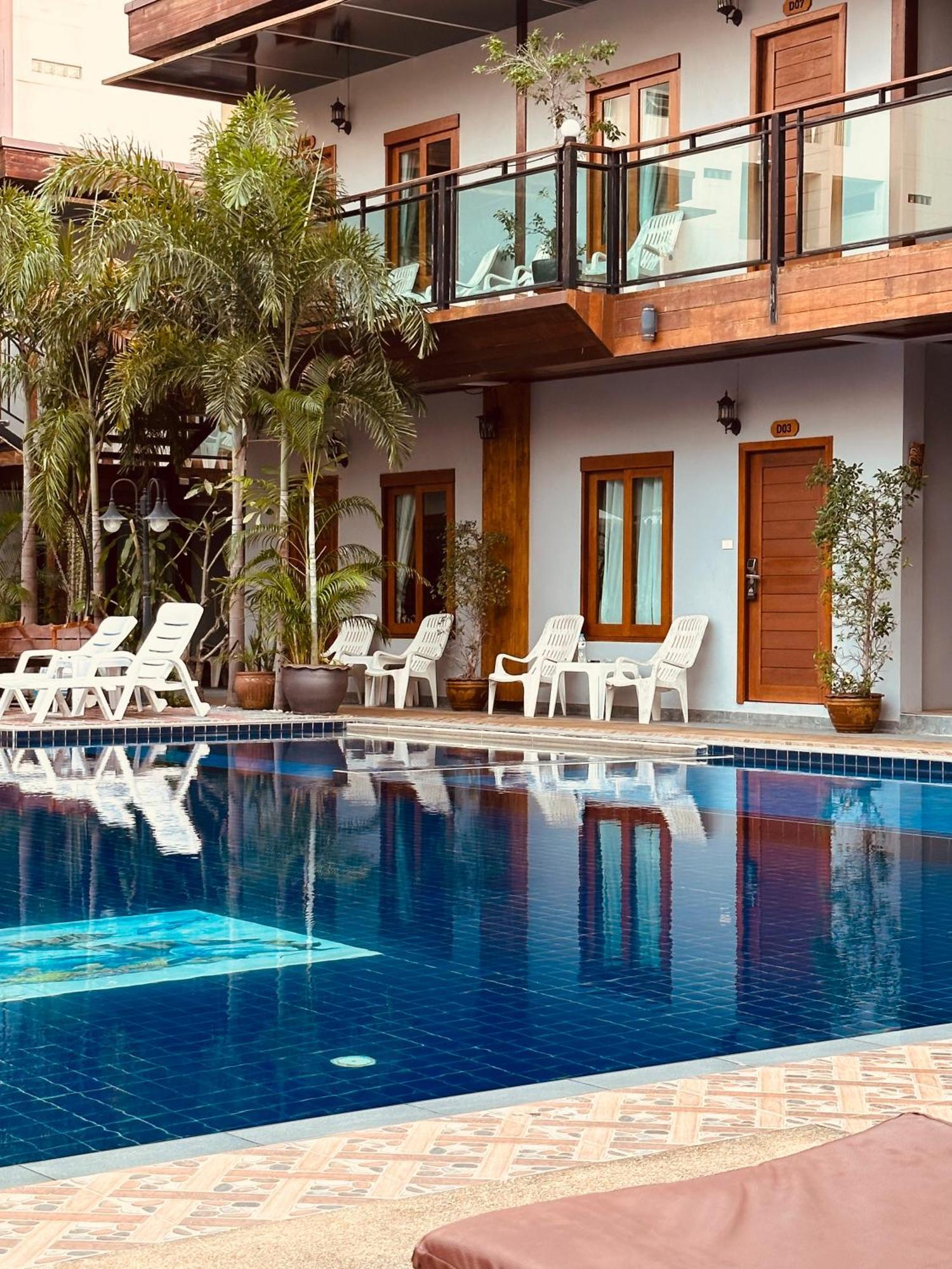 Paradise Land Resort Pattaya Eksteriør billede